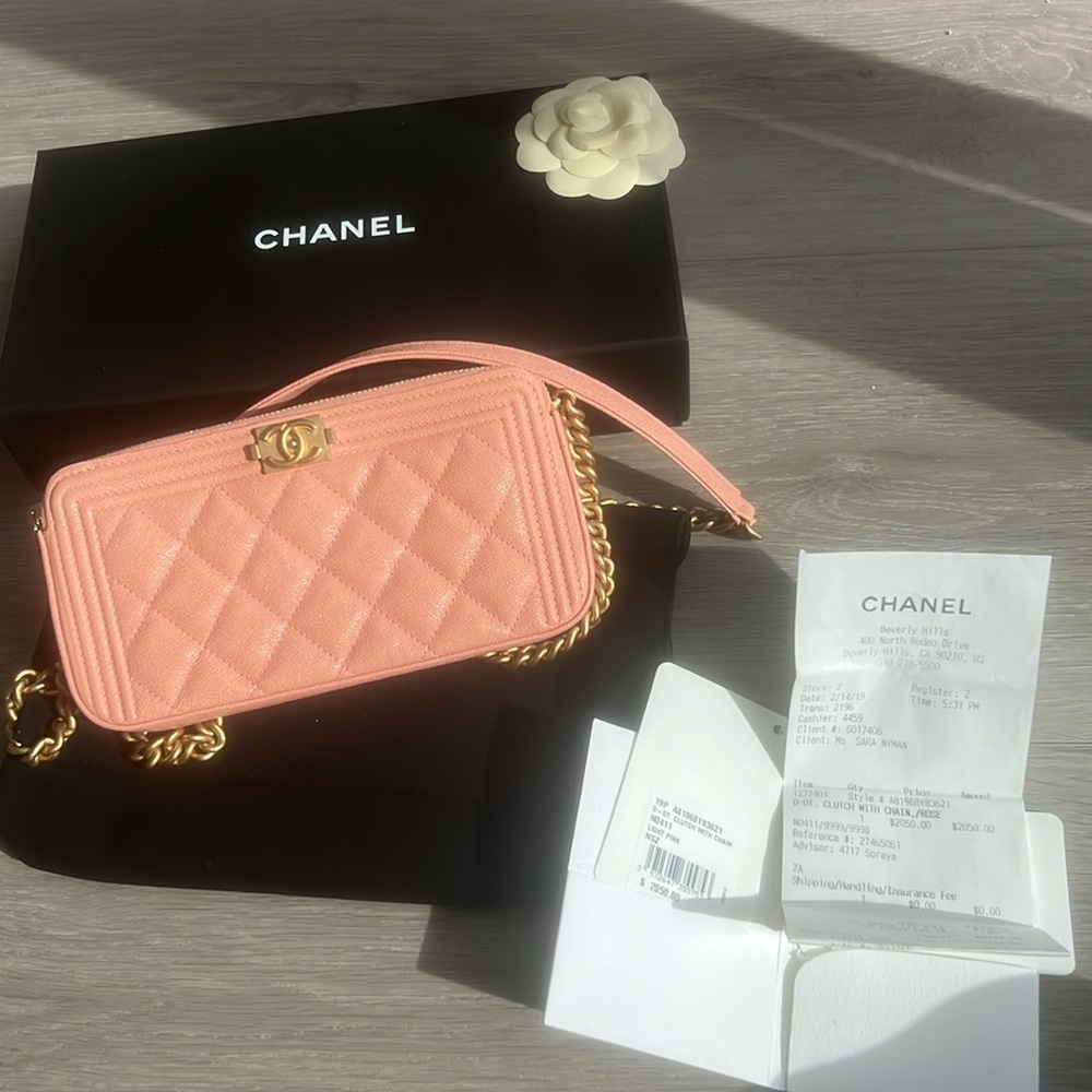 Chanel wallet on a chain - Picture 9 of 9